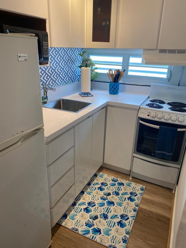 Kasa Ocean Breeze - Cabana Studio Apartment Beachfront Condo Pool San Juan Ngoại thất bức ảnh